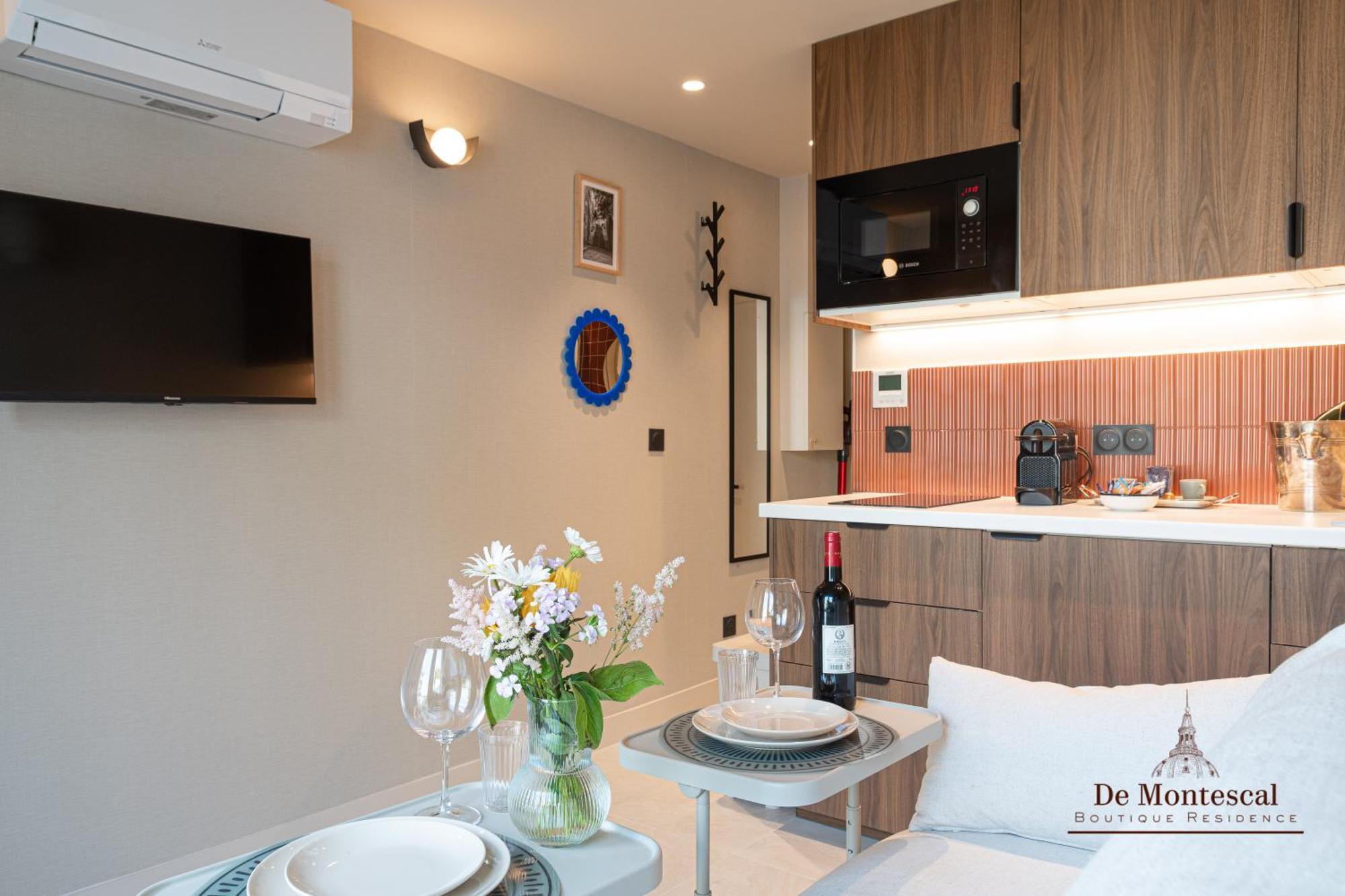 De Montescal- Montparnasse Central With Ac 11 To 14M2 Studio In A Prime Location Paris Exterior foto